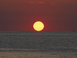 Sonnenuntergang Ueber Dem Mittelmeer Strasse Von Messina Kalabrien Italien