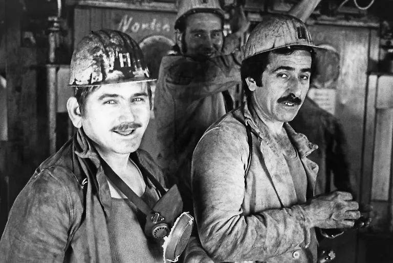 Gastarbeiter-am-Arbeitsplatz-untertags-Zeche-Osterfeld-in-Oberhausen-Aufnahmedatum-01-01-1979-31-12