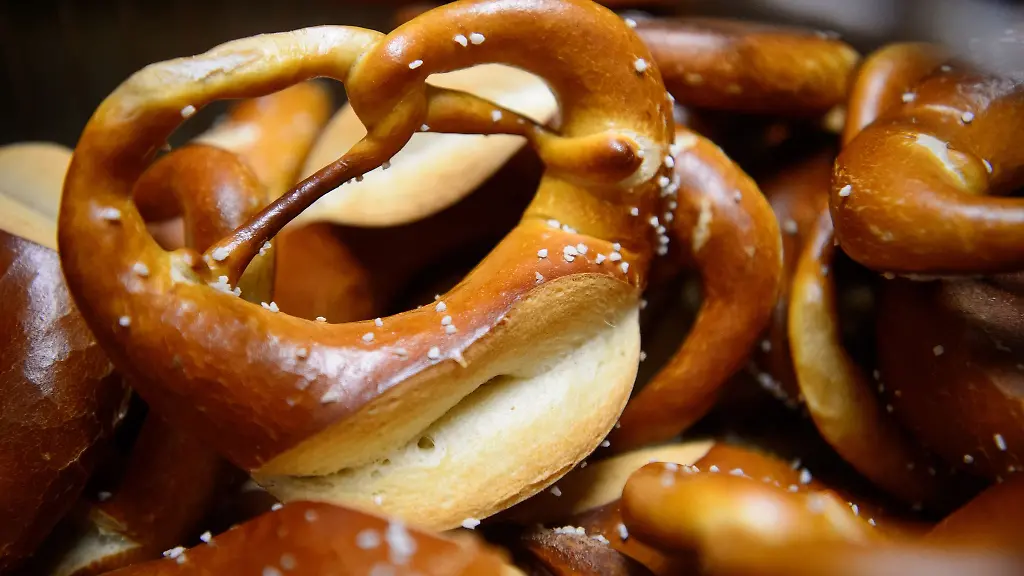 Die-Luftfeuchtigkeit-ist-entscheidend-dafuer-wie-knusprig-die-Brezel-ist