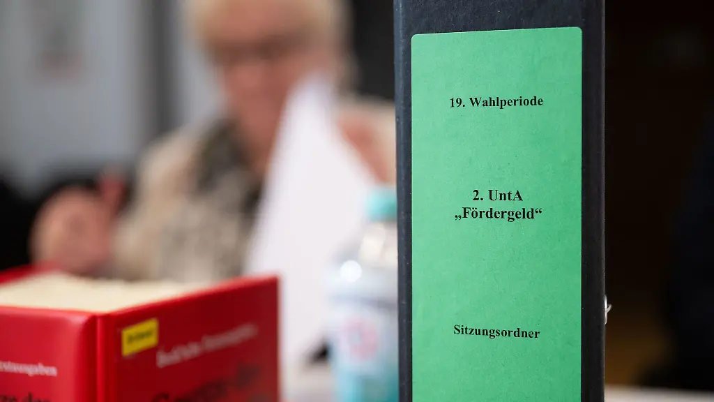 Im-Berliner-Abgeordnetenhaus-nahm-ein-Untersuchungsausschuss-die-Vergabe-von-Foerdermitteln-fuer-Projekte-gegen-Antisemitismus-unter-die-Lupe