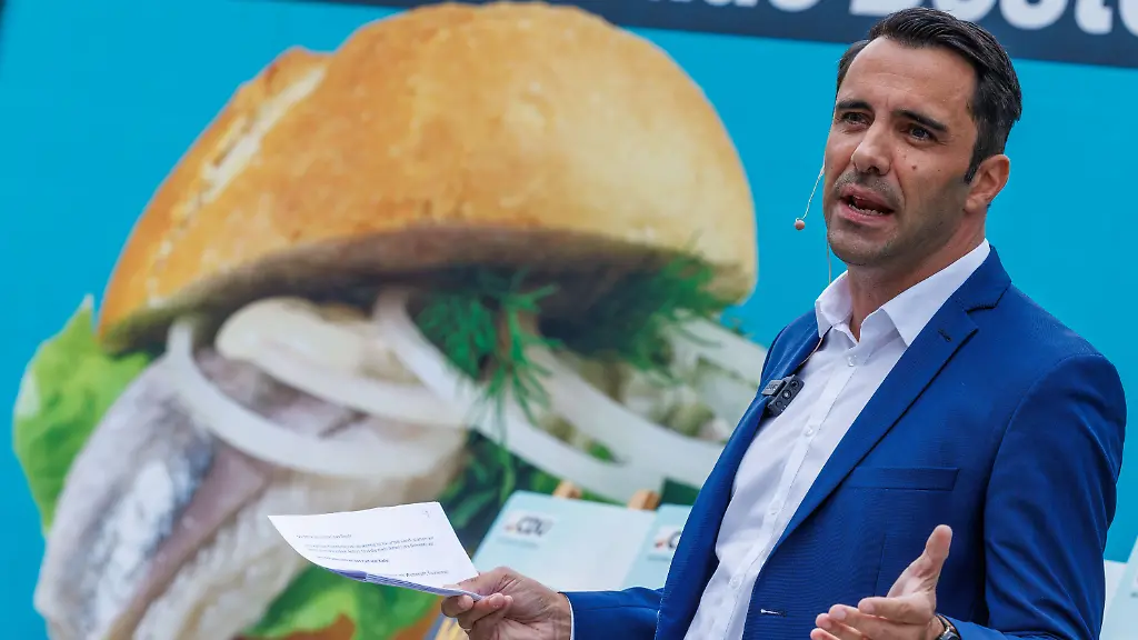 Daniel-Peters-der-CDU-Landesvorsitzende-und-Spitzenkandidat-der-CDU-fuer-die-Landtagswahl-in-Mecklenburg-Vorpommern-stellt-die-Wahlplakate-sowie-die-CDU-Kampagne-zur-Landtagswahl-in-Mecklenburg-Vorpommern-vor-Am-20-09-2026-wird-im-Nordosten-ein-neuer-Landtag-gewaehlt