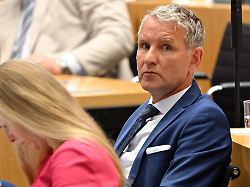 Misstrauensvotum gegen Voigt: AfD und Höcke unternehmen zweiten Anlauf für Sturz der Brombeer-Koalition