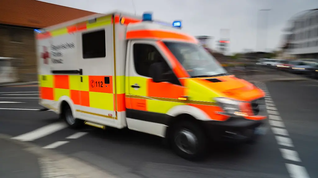 Der-21-Jaehriger-starb-noch-an-der-Unfallstelle