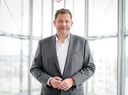 Berlin Tag & Macht: Lorenzo Klingbeillini und das Sommerhaus der Politstars