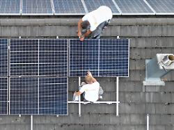 Enpal rügt widersinnige PV-Pläne: "Wir könnten auf Solarförderung verzichten, dürfen wegen Frau Reiche aber nicht"