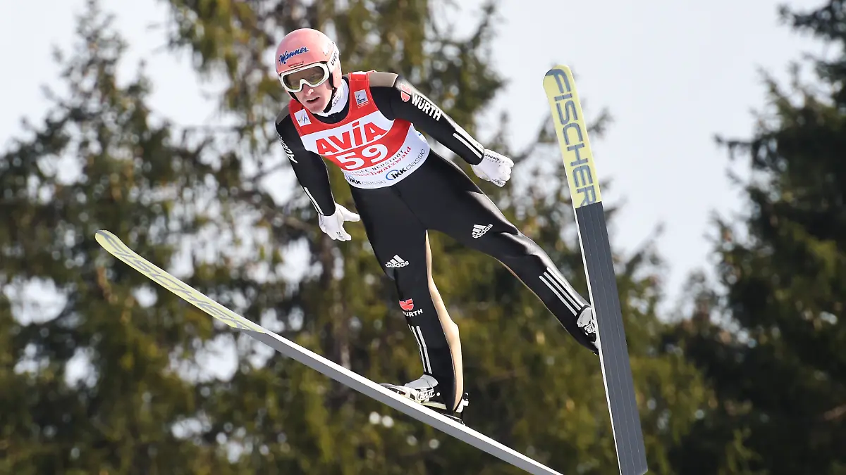 Skispringen-Weltcup-Einzel-Grossschanze-am-11-03-2016-von-der-Hochfirstschanze-in-Titisee-Neustadt-Baden-Wuerttemberg-Severin-Freund-aus-Deutschland-in-der-Qualifikation-in-Aktion