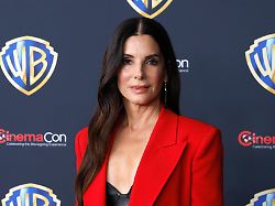 Sie fühlte sich "isoliert": Sandra Bullock spricht erstmals über den Tod ihres Partners
