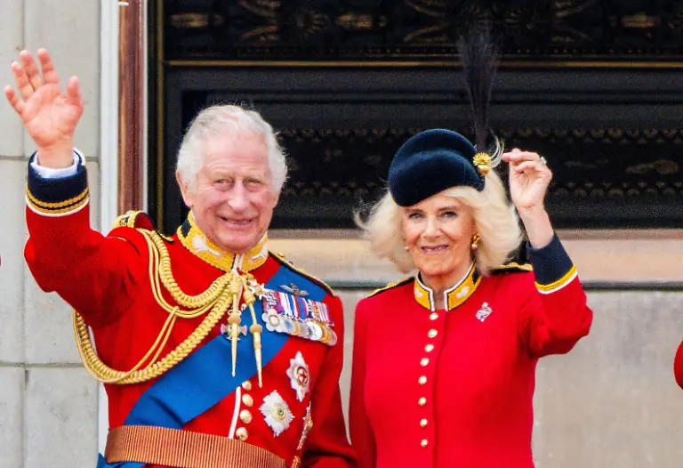 King-Charles-III-celebrates-77th-birthday-London-UK-14-Nov-2025-Archive-Image-King-Charles-III-celebrates-his-77th-birthday-and-will-celebrate-his-birthday-with-his-wife-Queen-Camilla-son-Prince-William-of-Wales-Catherine-Kate-Middleton-Princess-of-Wales-and-the-grandchildren-Prince-George-Princess-Charlotte-and-Prince-Louis-Prince-Harry-and-Meghan-Markle-Duke-and-Duchess-of-Sussex-are-in-Montecito-USA-and-will-not-attend-any-celebrations