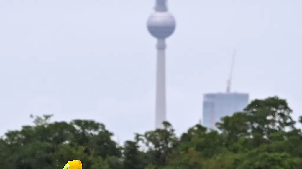 Am-Samstag-rechnen-die-Wetterexperten-im-Sueden-anfangs-mit-schauerartigem-und-teils-gewittrigem-Regen