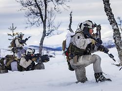 "Anderes Maß an Feuerkraft": Norwegen rüstet in der Arktis gegen Russland auf