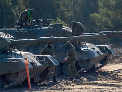 Bild: Flucht vom Übungsplatz: Hunderte Ukrainer dürften in Deutschland desertiert haben 