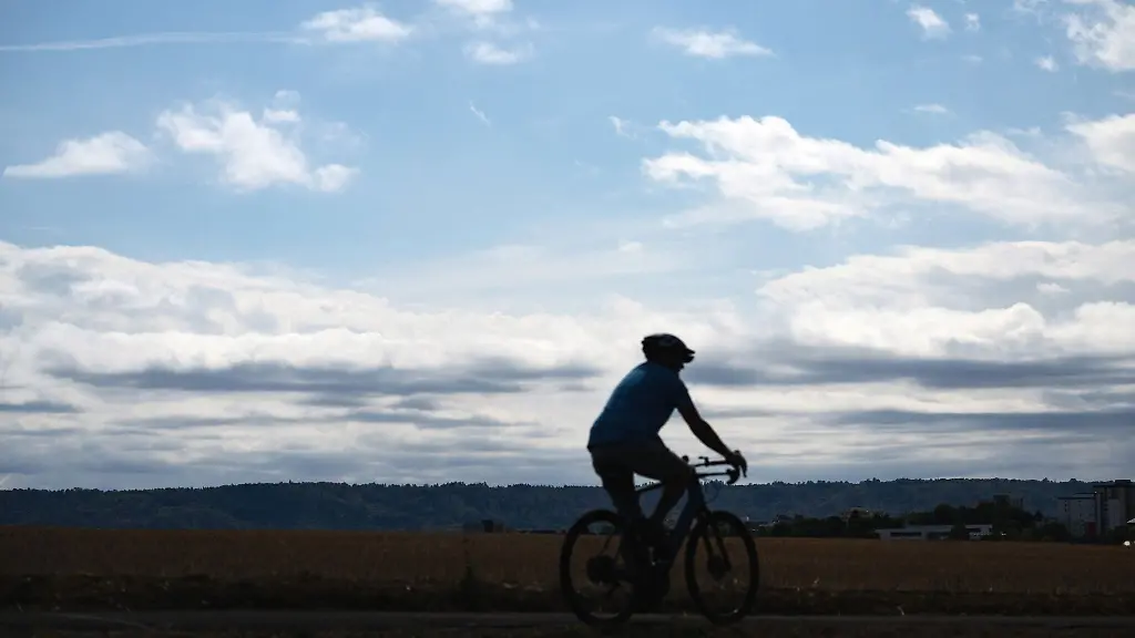 Sonntag-duerfte-sich-das-Wetter-fuer-Ausfluege-Radtouren-oder-laengere-Spaziergaenge-lohnen