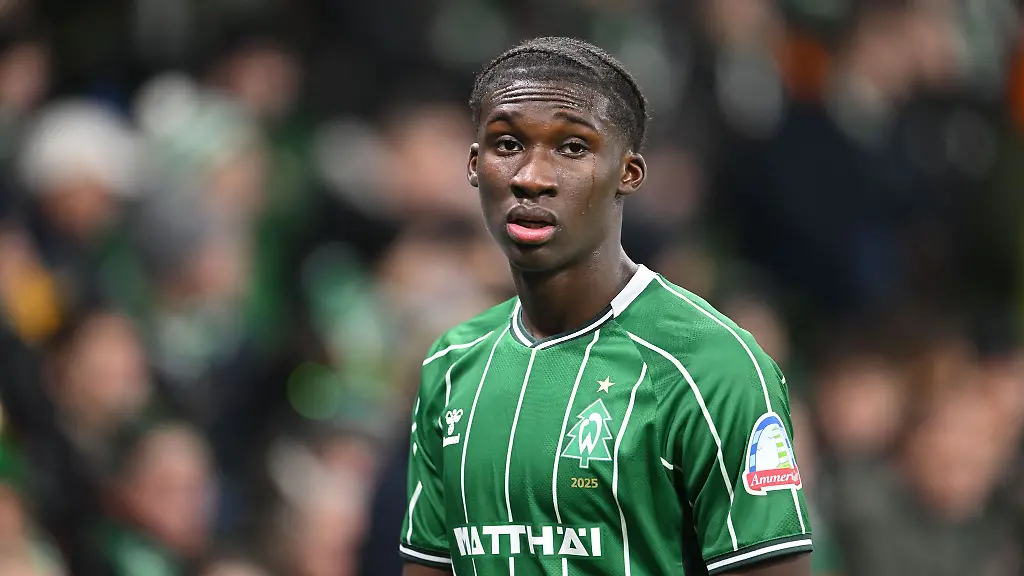 Karim-Coulibaly-verlaesst-Bremen-und-wechselt-nach-Strassburg