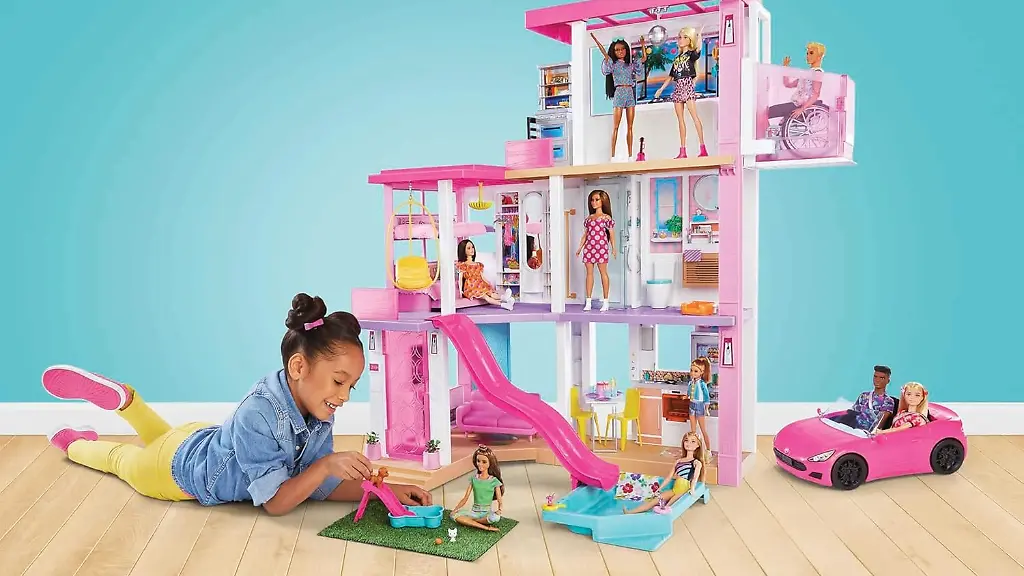 Spielen-im-XXL-Format-Die-Barbie-Traumvilla-bringt-zehn-Spielbereiche-Lichter-Sound-und-eine-Poolrutsche-mit