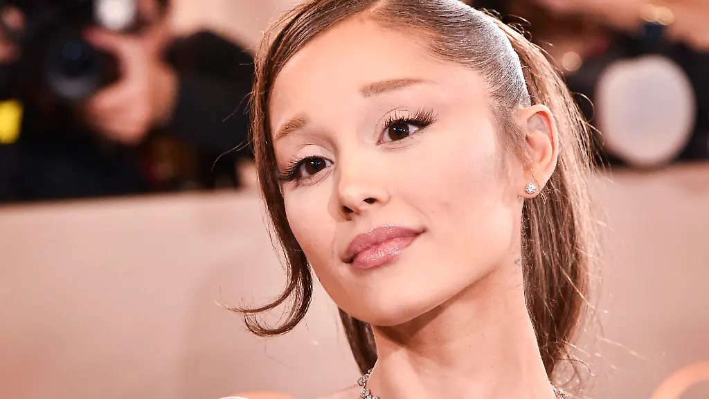 Golden-Globes-2026-Los-Angeles-California-USA-12-Jan-2026-Ariana-Grande-at-the-83rd-Annual-Golden-Globe-Awards-held-at-the-Beverly-Hilton-in-Beverly-Hills-USA-on-January-11-2026-Credit-Lumeimages-com-Avalon-USA-California-Beverly-Hills-Los-Angeles-CA-USA-PUBLICATIONxNOTxINxUKxFRAxUSA-Copyright-xLumeimages