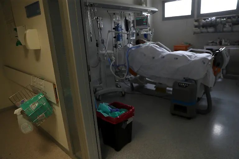 be961ef0b17699f835b0244517f4e840