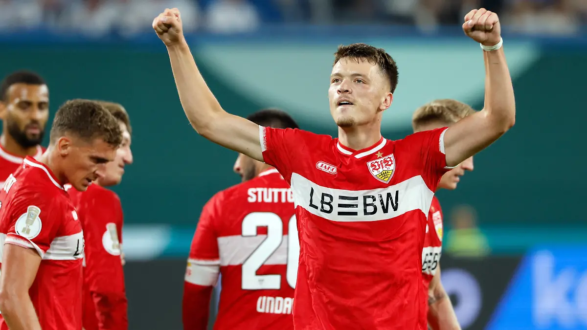 Deutschland-Rostock-21-08-2026-Fussball-DFB-Pokal-Saison-2026-2027-FC-Hansa-Rostock-VfB-Stuttgart-Dzenan-Pejcinovic-VfB-Stuttgart-Jubel-Tor-0-2-Pejcinovic