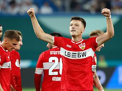 Deutschland Rostock 21 08 2026 Fussball DFB Pokal Saison 2026 2027 FC Hansa Rostock VfB Stuttgart Dzenan Pejcinovic VfB Stuttgart Jubel Tor 0 2 Pejcinovic