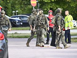 Ein Toter, drei Verletzte: Messerangriff an Schule schockt Schweden
