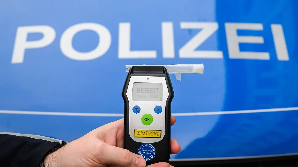 Die-Polizei-stellte-bei-dem-Fahrer-einen-hohen-Promillewert-fest