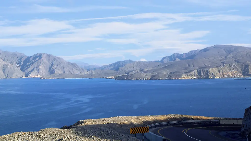 Blick-auf-die-Strasse-von-Hormus-al-Chasab-Musandam-Gouvernement-Sultanat-Oman