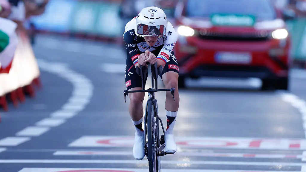 Slovene-rider-Tadej-Pogacar-UAE-Emirates-in-action-on-his-way-to-win-Tour-of-Spain-s-first-stage-a-9-4-kilometers-time-trial-in-Monaco-22-August-2026-First-stage-Time-trial-in-Monaco-9