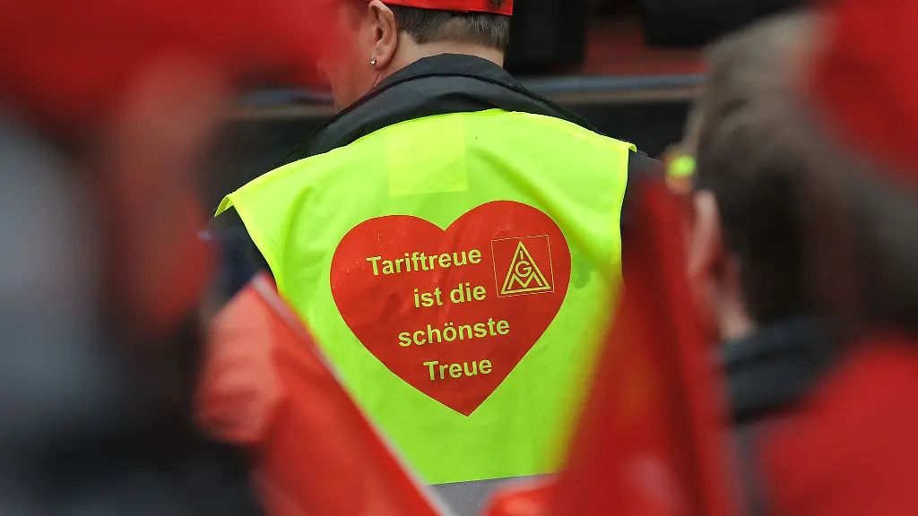 Der-DGB-kaempft-gegen-Dumpingloehne