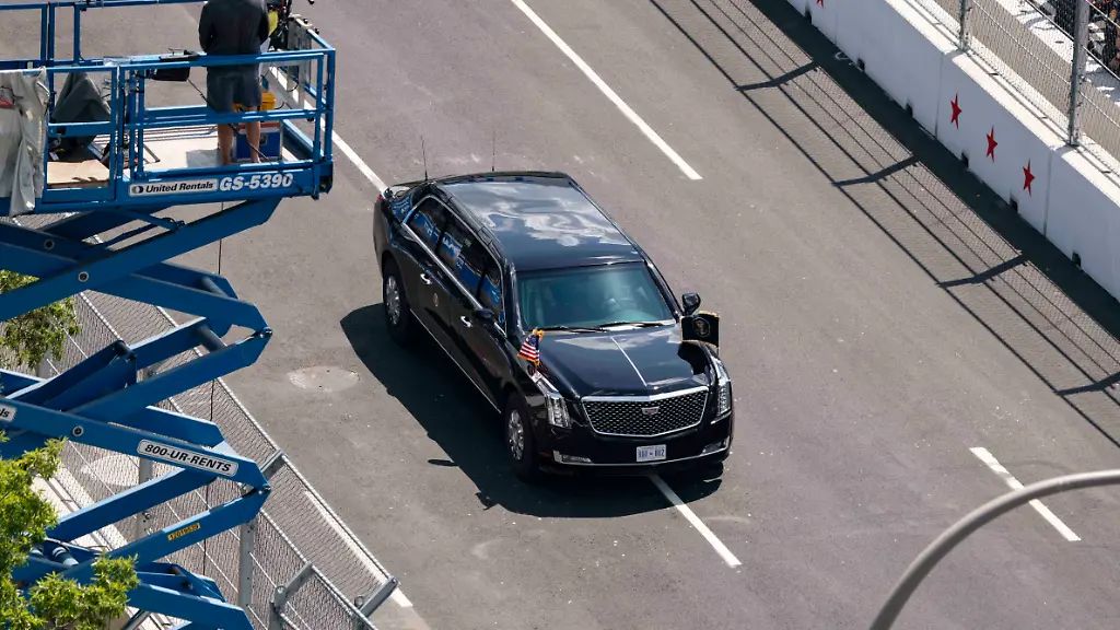 Freedom-250-Grand-Prix-in-DC-United-States-President-Donald-J-Trump-at-the-Freedom-250-Grand-Prix-in-Washington-DC-USA-on-Sunday-August-23-2026-The-250-mile-race-consists-of-147-laps-of-the-1-7-mile-7-turn-course-and-will-be-the-first-ever-NTT-INDYCAR-Series-race-held-in-the-nations-capital-Photo-by-Andrew-Thomas-CNP-ABACAPRESS