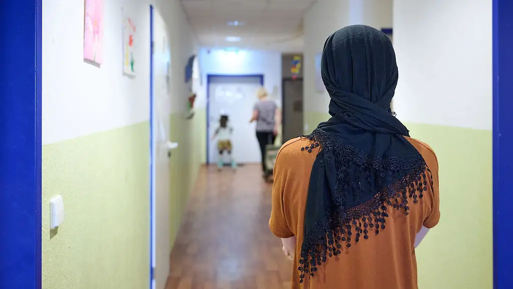 Die-Frauenschutzhaeuser-in-Sachsen-Anhalt-haben-im-vergangenen-Jahr-496-Frauen-mit-455-Kindern-aufgenommen