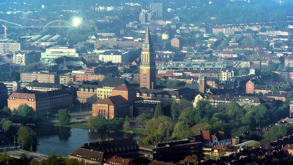 Schleswig-Holsteins-Landeshauptstadt-Kiel-misst-der-Sicherung-und-Weiterentwicklung-des-Stadtgruens-eine-zentrale-Bedeutung-bei