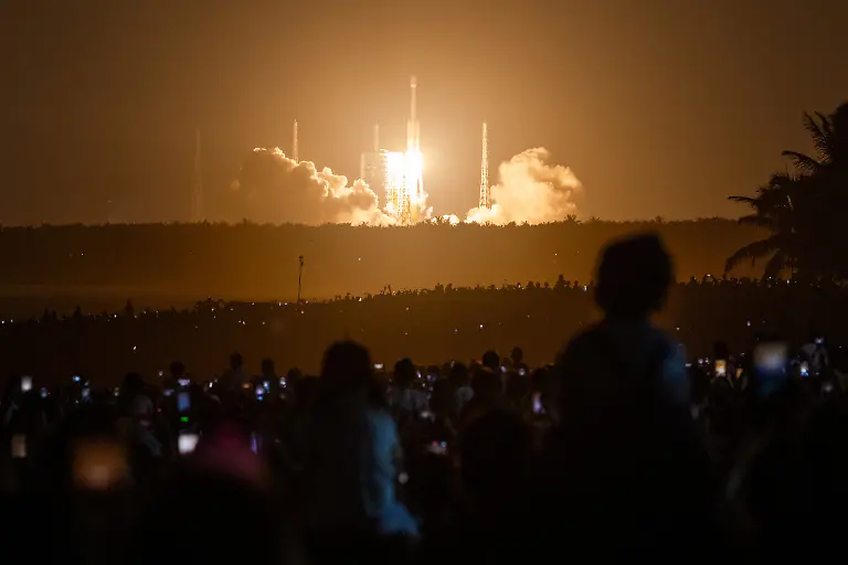 2026-08-19T230340Z_547611556_RC2OVMAI7CLY_RTRMADP_3_SPACE-EXPLORATION-CHINA-CULTURE