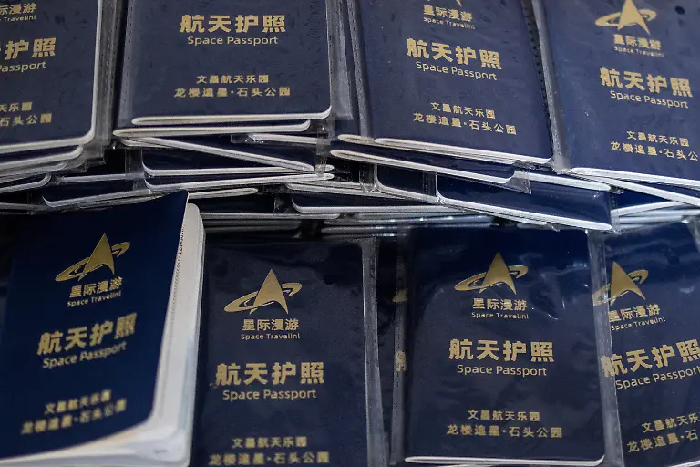 2026-08-19T230455Z_840115463_RC2HVMATDJL5_RTRMADP_3_SPACE-EXPLORATION-CHINA-CULTURE
