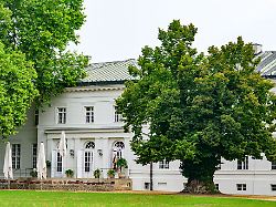 Zwei neue Gesichter: Die Bundesregierung schließt sich im Schloss ein