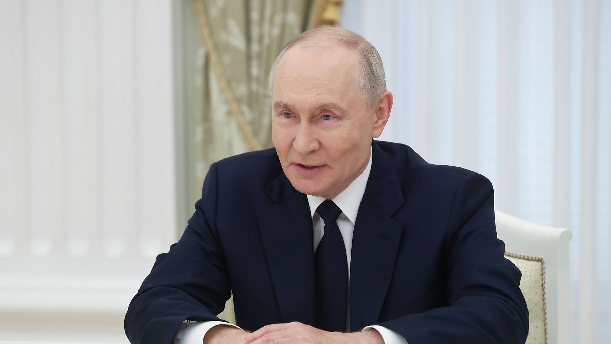 Vulnerable Infrastructure: Putin Authorizes the Government to Take Over ...