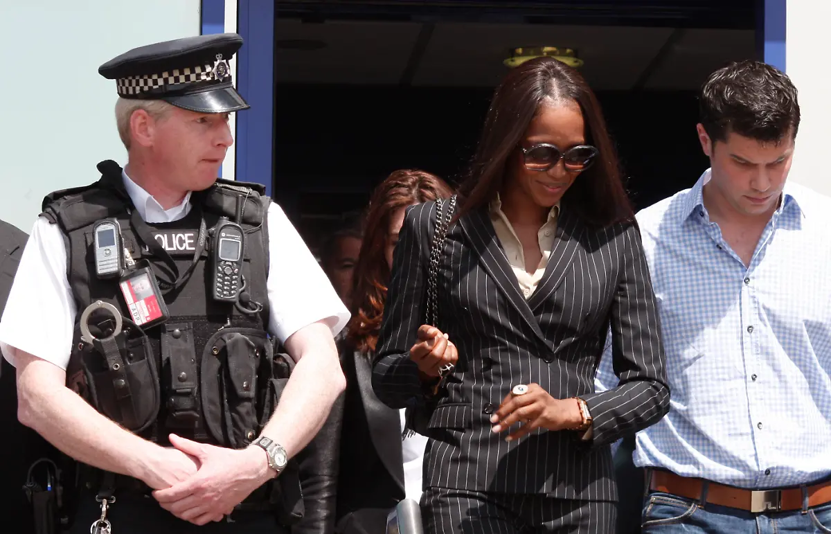 2008-05-29T120000Z-762220772-LM1E45T0YLO01-RTRMADP-3-BRITAIN