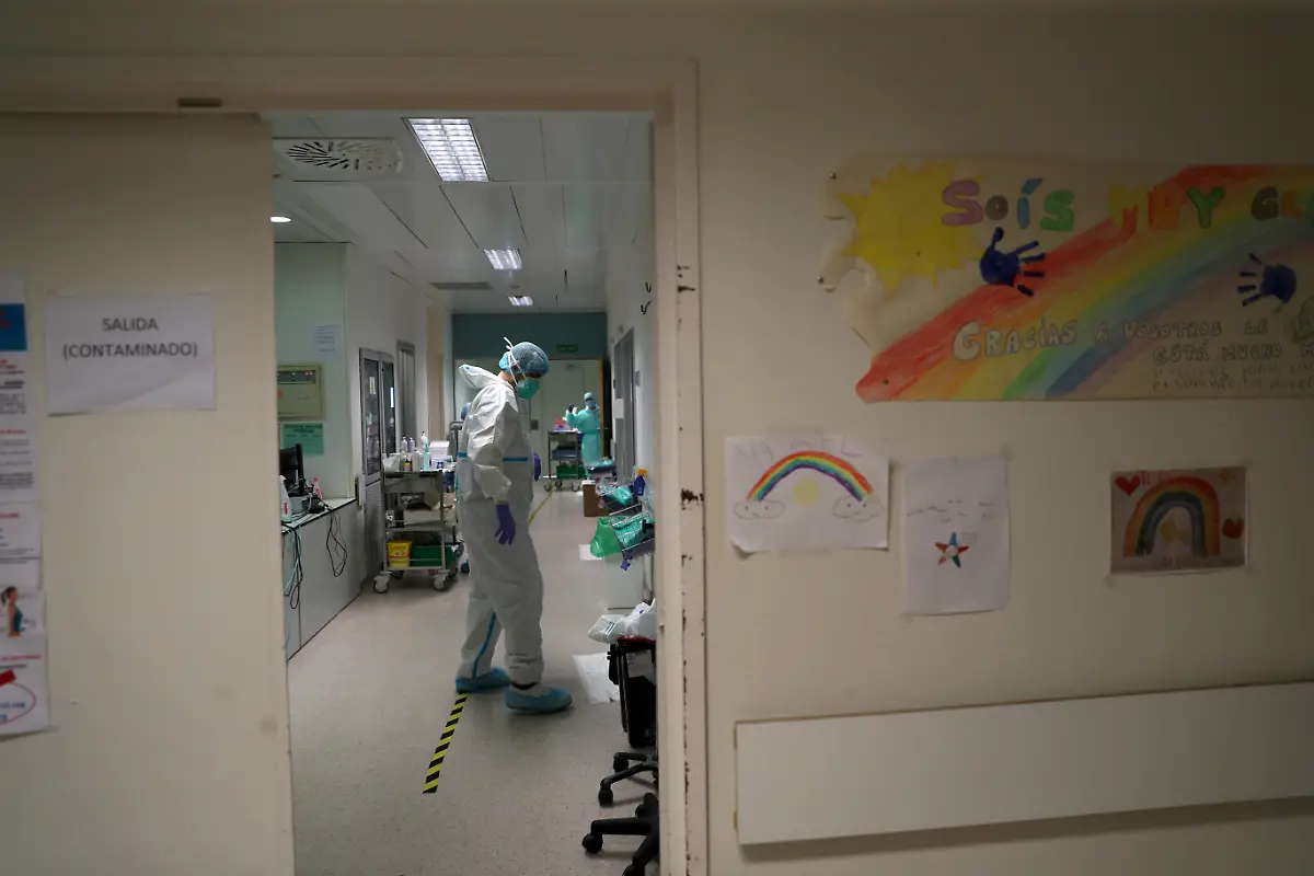 2020-05-14T162939Z-1930072926-RC2GOG9QKQKX-RTRMADP-3-HEALTH-CORONAVIRUS-SPAIN