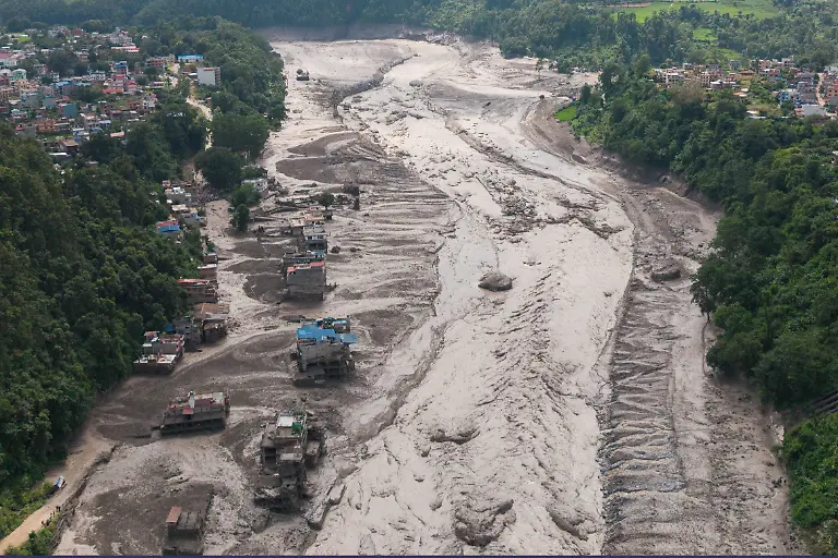 2026-08-26T171120Z_701956187_RC2E6NA3ZW1B_RTRMADP_3_NEPAL-FLOODS