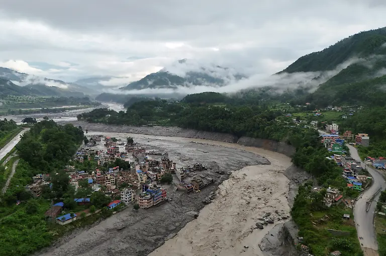 2026-08-27T021447Z_68996547_RC2Q6NAFQHWC_RTRMADP_3_NEPAL-FLOODS