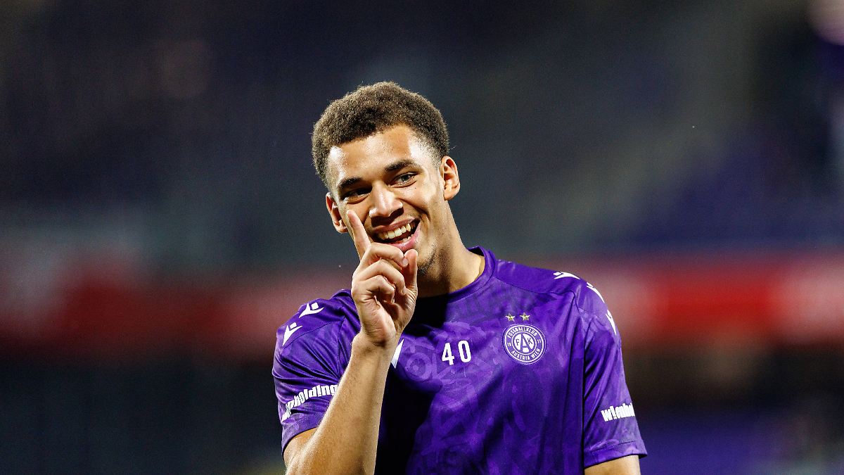 Transfer-Ticker: Offiziell: Austria Wien verlängert mit Nnodim