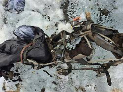 In Eis-Spalte gestürzt: Schmelzender Gletscher - Bergsteiger bekommt Rucksack nach 63 Jahren zurück