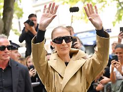Seltener Anblick vor Konzert: Céline Dion wird in Paris von Fans bejubelt 