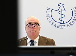 "Gesundheitskompetenz stärken": Ärztepräsident kann sich Medizinunterricht an Schulen vorstellen