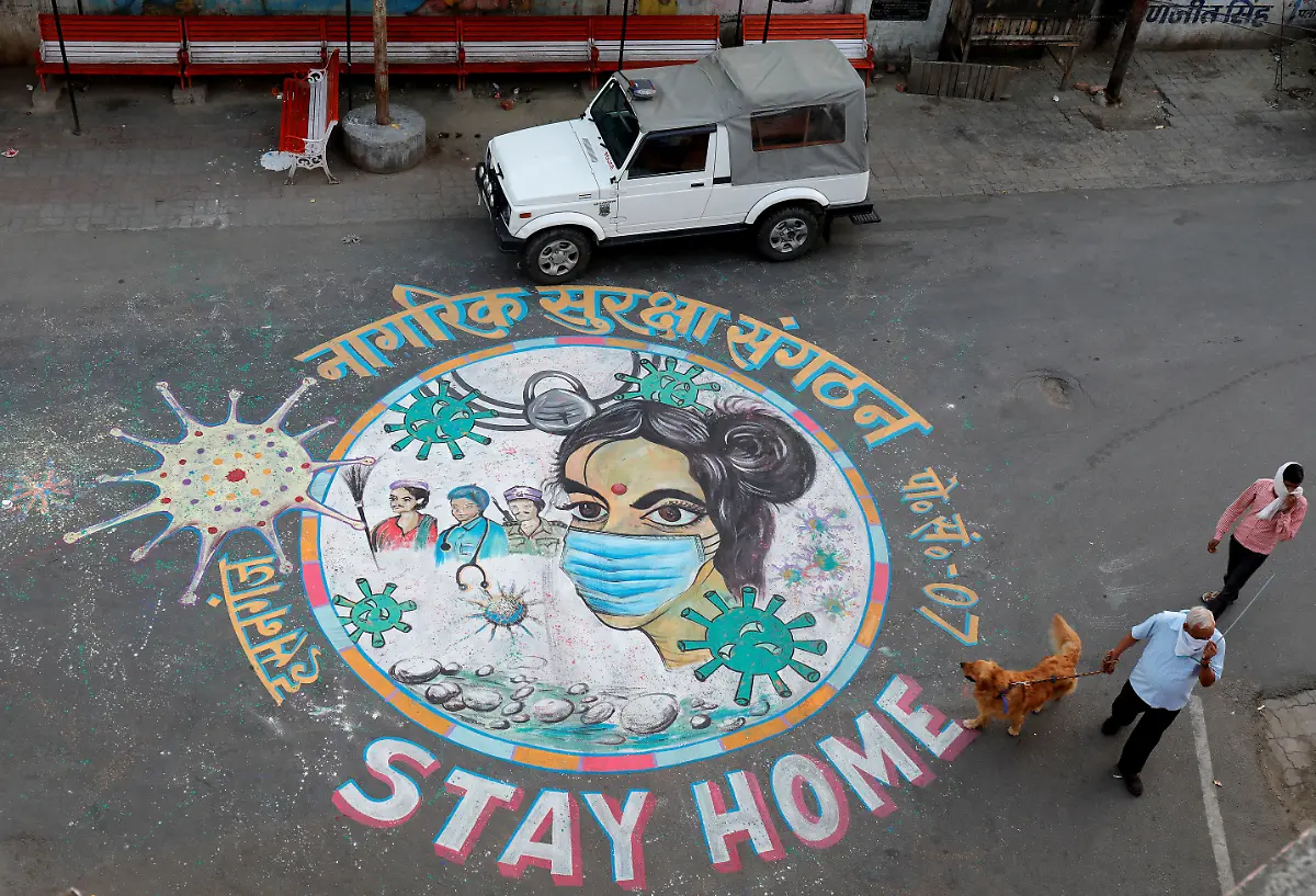 2020-04-22T000000Z-353649791-RC2Q9G9J4A7D-RTRMADP-3-HEALTH-CORONAVIRUS-SOUTHASIA