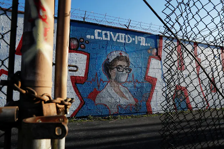 2020-04-22T000000Z-454257656-RC2E9G91NIG0-RTRMADP-3-HEALTH-CORONAVIRUS-USA