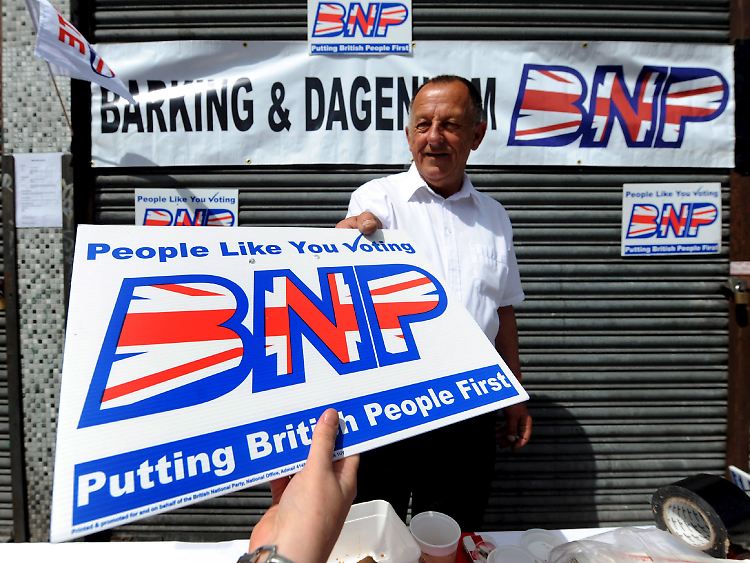 Der Präsident der britischen BNP hofft auf bis zu sieben Abgeordnete im Europaparlament.