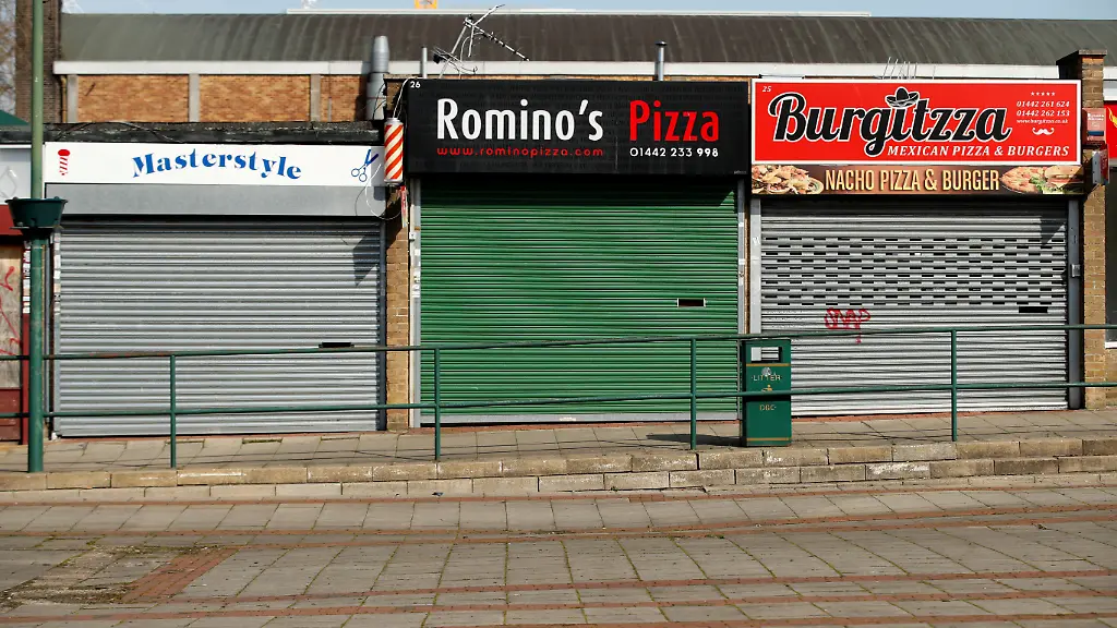 2020-04-16T111212Z-1028996783-RC2N5G9Y8K81-RTRMADP-3-BRITAIN-ECONOMY-RETAIL