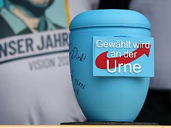Rechte suchen Sündenbock: Mehr Briefwahl-Registrierungen in Sachsen-Anhalt - schlecht für die AfD?