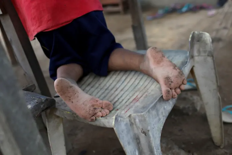 2020-05-07T000000Z-953865248-RC2RJG90PDK3-RTRMADP-3-HEALTH-CORONAVIRUS-BRAZIL-INDIGENOUSNURSE