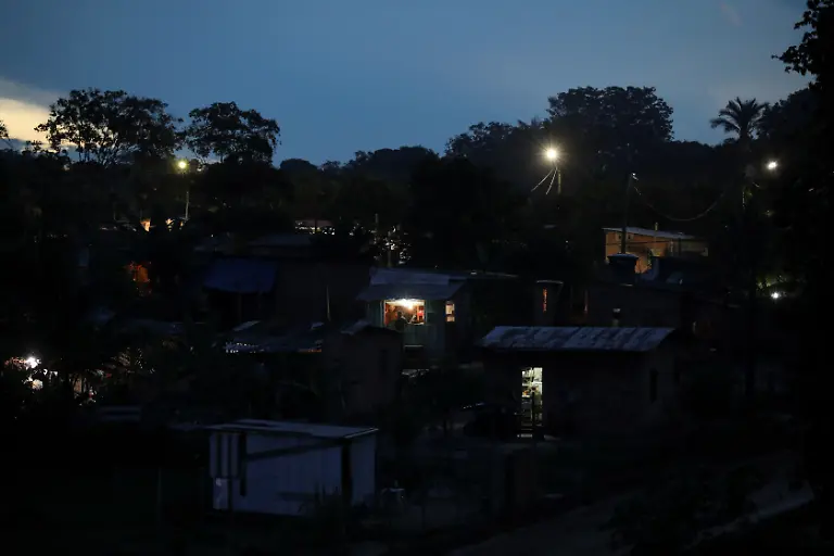 2020-05-07T000000Z-919169895-RC2RJG9USIG8-RTRMADP-3-HEALTH-CORONAVIRUS-BRAZIL-INDIGENOUSNURSE