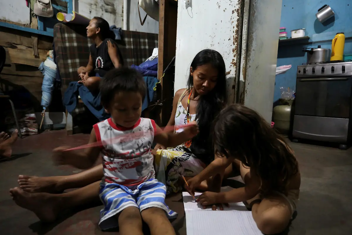 2020-05-07T000000Z-1359882779-RC2RJG9A60Z4-RTRMADP-3-HEALTH-CORONAVIRUS-BRAZIL-INDIGENOUSNURSE